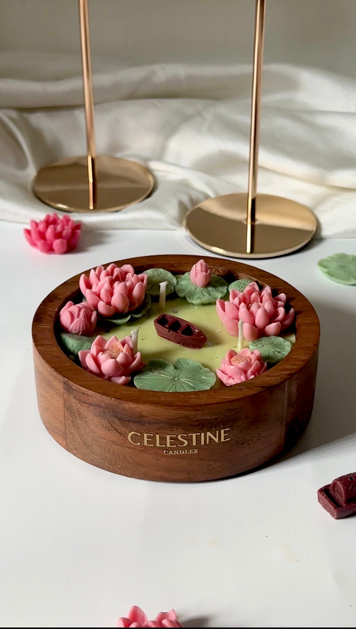 Wooden Lotus Pond Candle