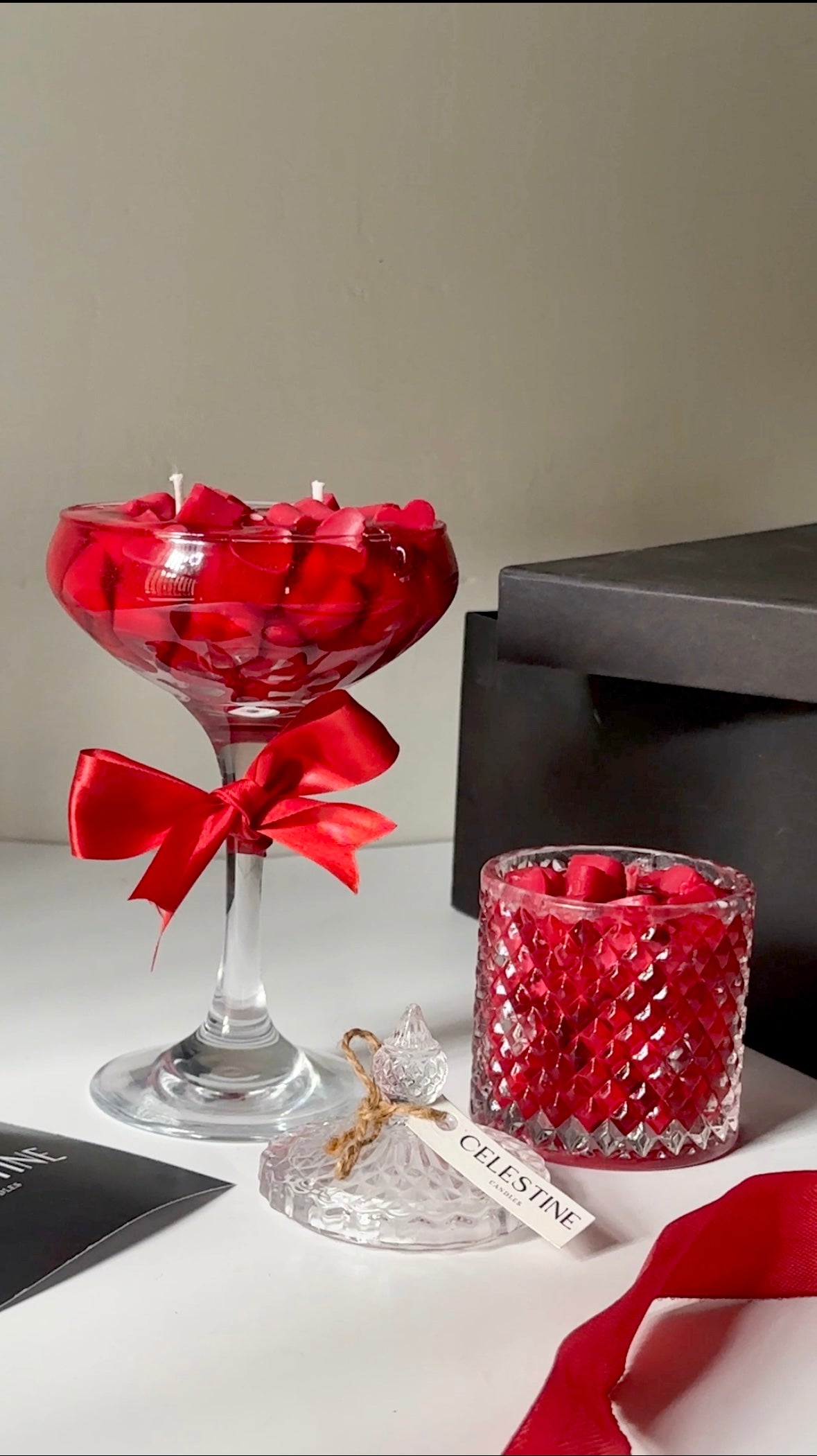 Little Red Hearts Candles Gift Set