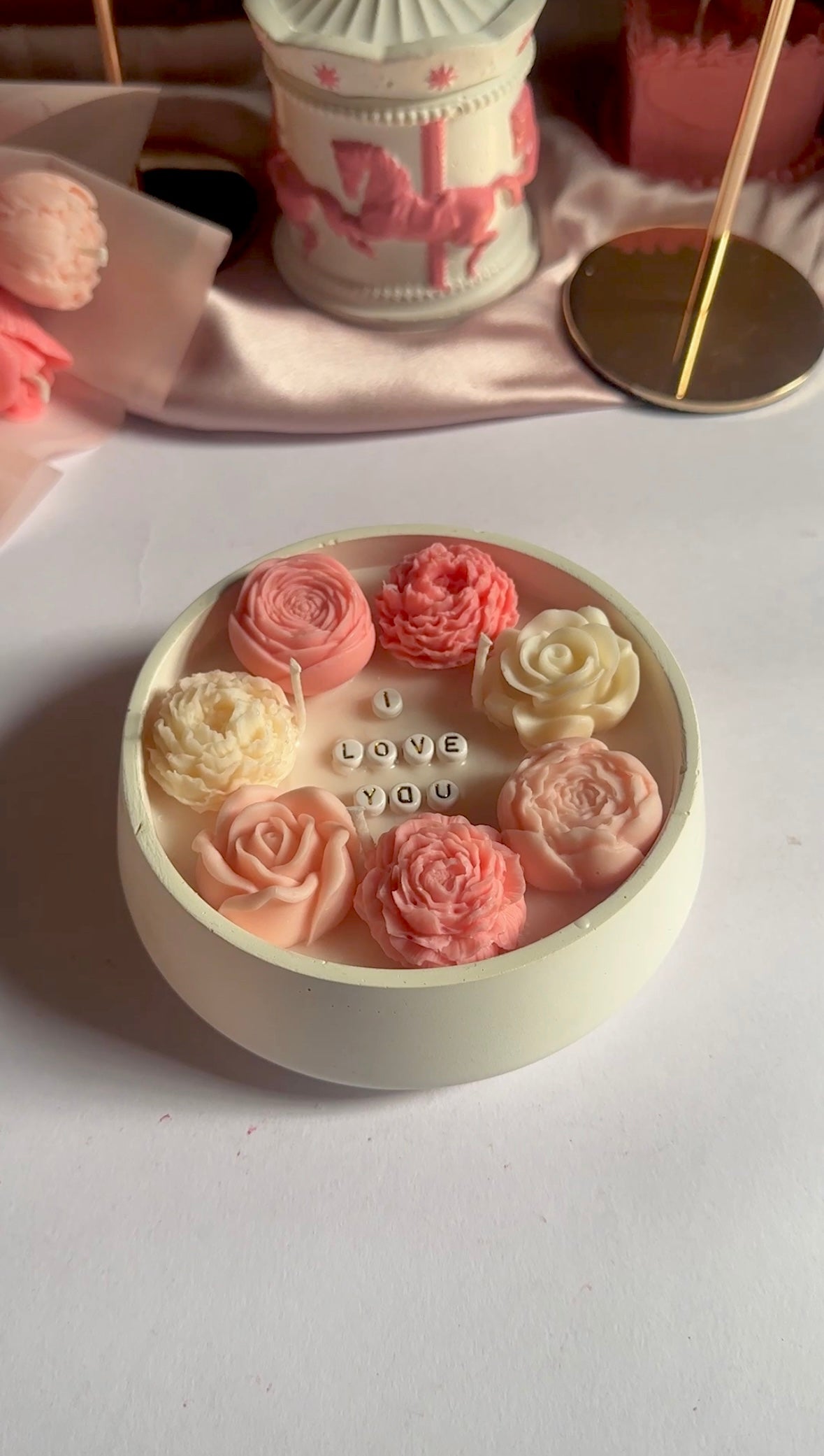 Personalised floral bowl with message