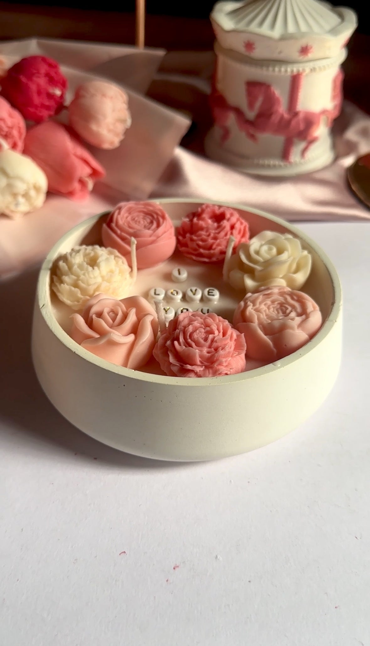 Personalised floral bowl with message